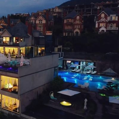 Η απαίτηση του πελάτη Ακρυλική πισίνα για Aupool Outdoor Homestay Διαφανής Διαφανής