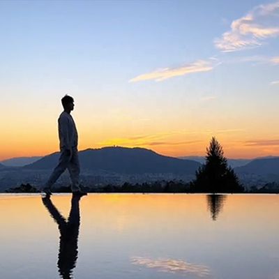 Η απαίτηση του πελάτη Διαφανές ακρυλικό δοχείο τοίχου πισίνας για εξωτερική εγκατάσταση